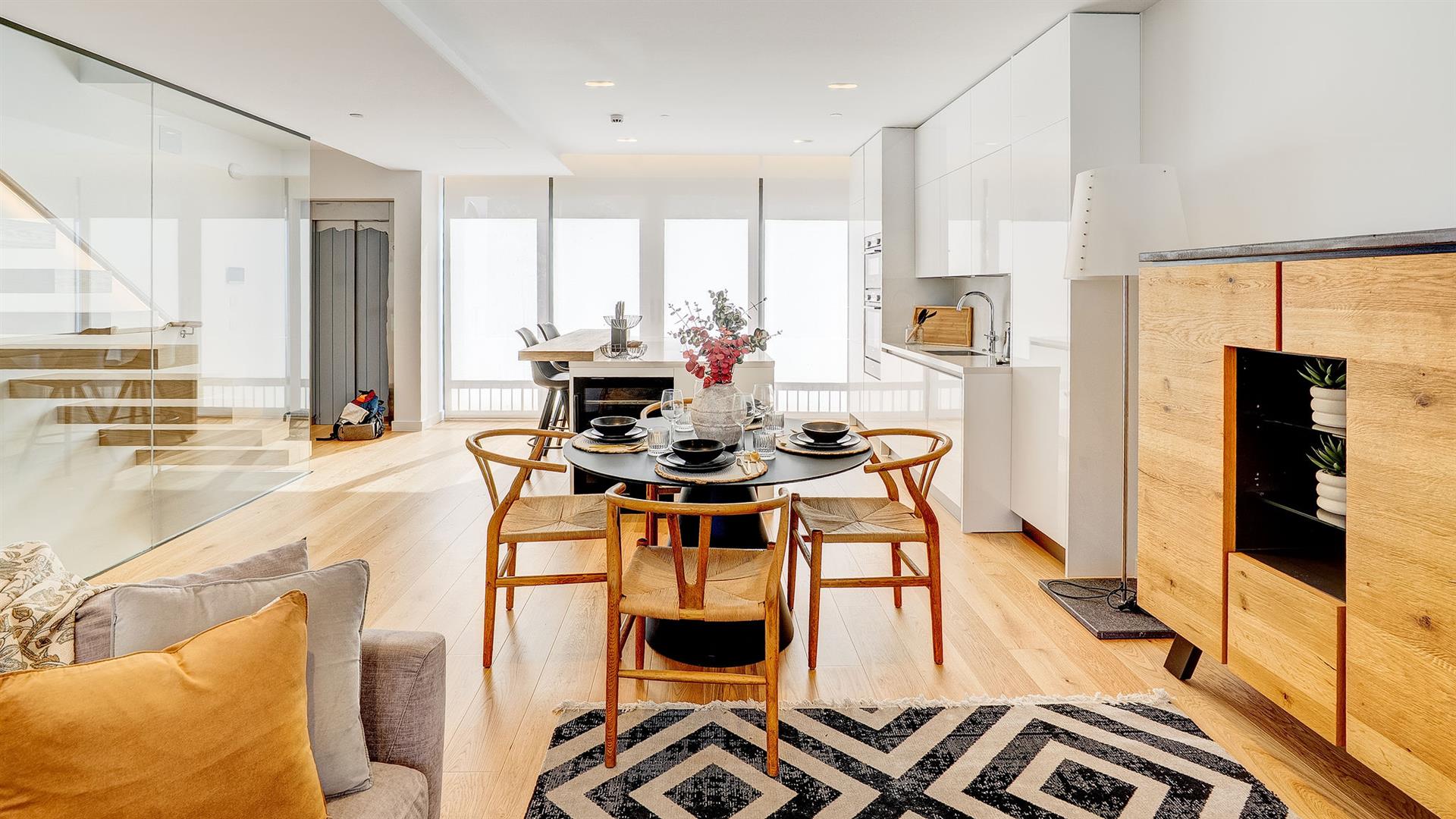 Image of House - 5 Bedrooms - 6 Bathrooms for Sale in North Gorge-Gibraltar, Image 11